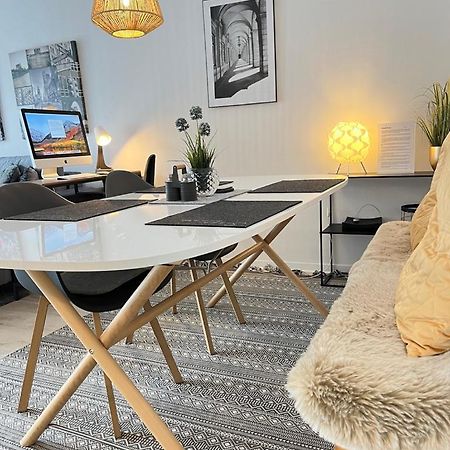 Living At Saarpartments -Adultsonly- 2 Bedrooms, Kitchen- Business & Holiday Apartments For Long- And Short Term Stay, 3 Min To Train-Station, Secure E-Bike Parking! ساربروكن المظهر الخارجي الصورة