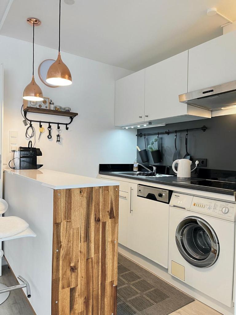 Living At Saarpartments -Adultsonly- 2 Bedrooms, Kitchen- Business & Holiday Apartments For Long- And Short Term Stay, 3 Min To Train-Station, Secure E-Bike Parking! ساربروكن المظهر الخارجي الصورة